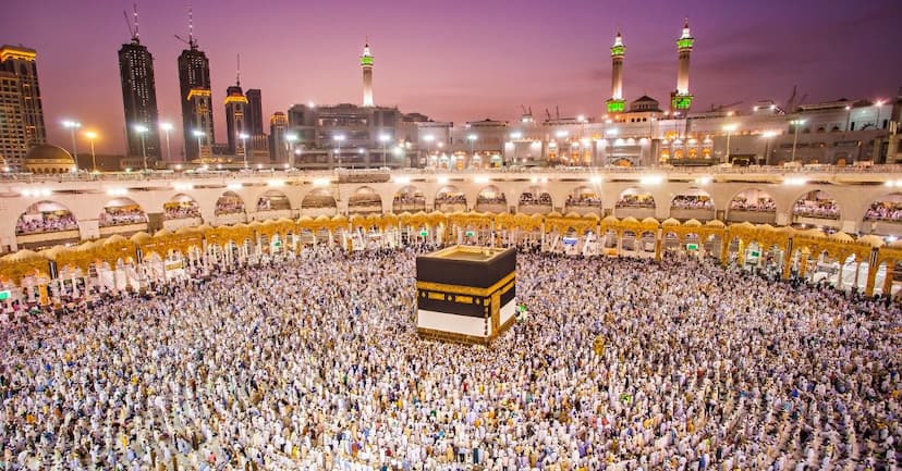 10 Things to Do in Saudi Arabia 
