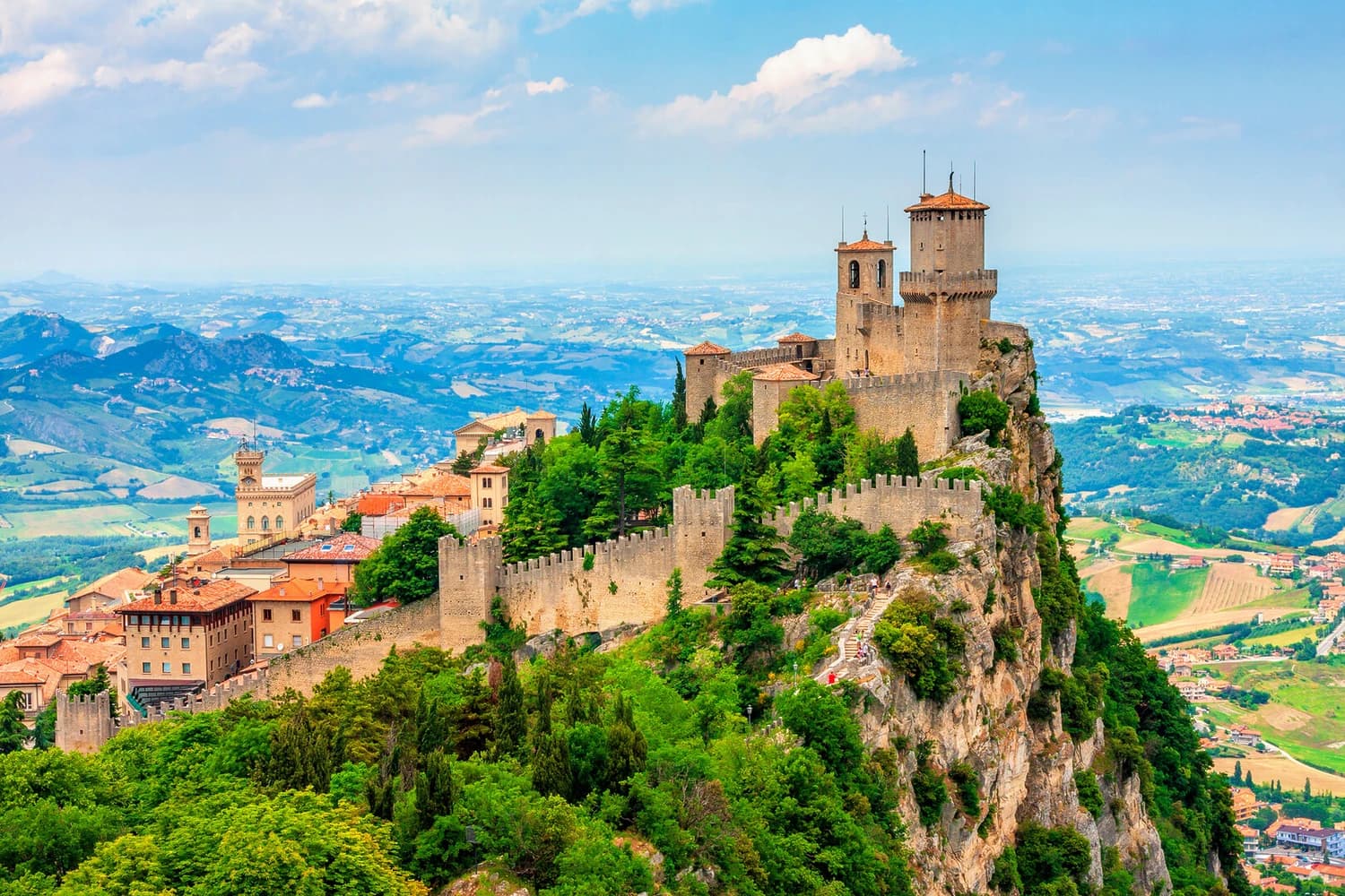 getting-to-rimini-airport-italy